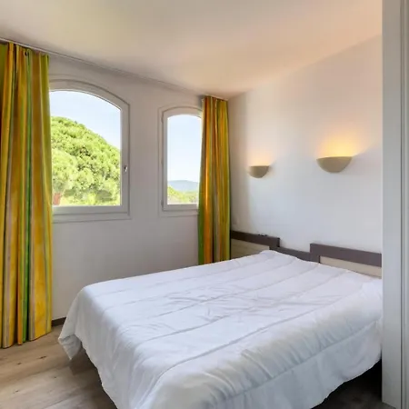 Appartement Résidence Saint-raphaël Valescure - Maeva - Climatisé 2 Pièces 4 Personnes Sélection Mae-1752 Saint-Raphaël